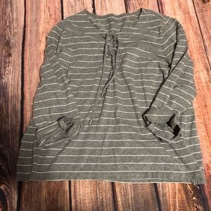Croft & Barrow gray striped shirt size PXL
